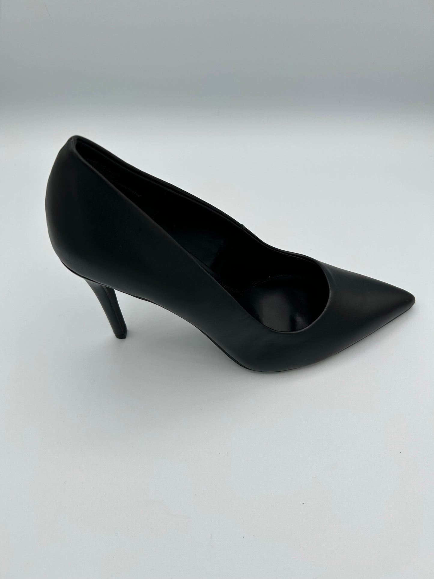 Onyx Heel