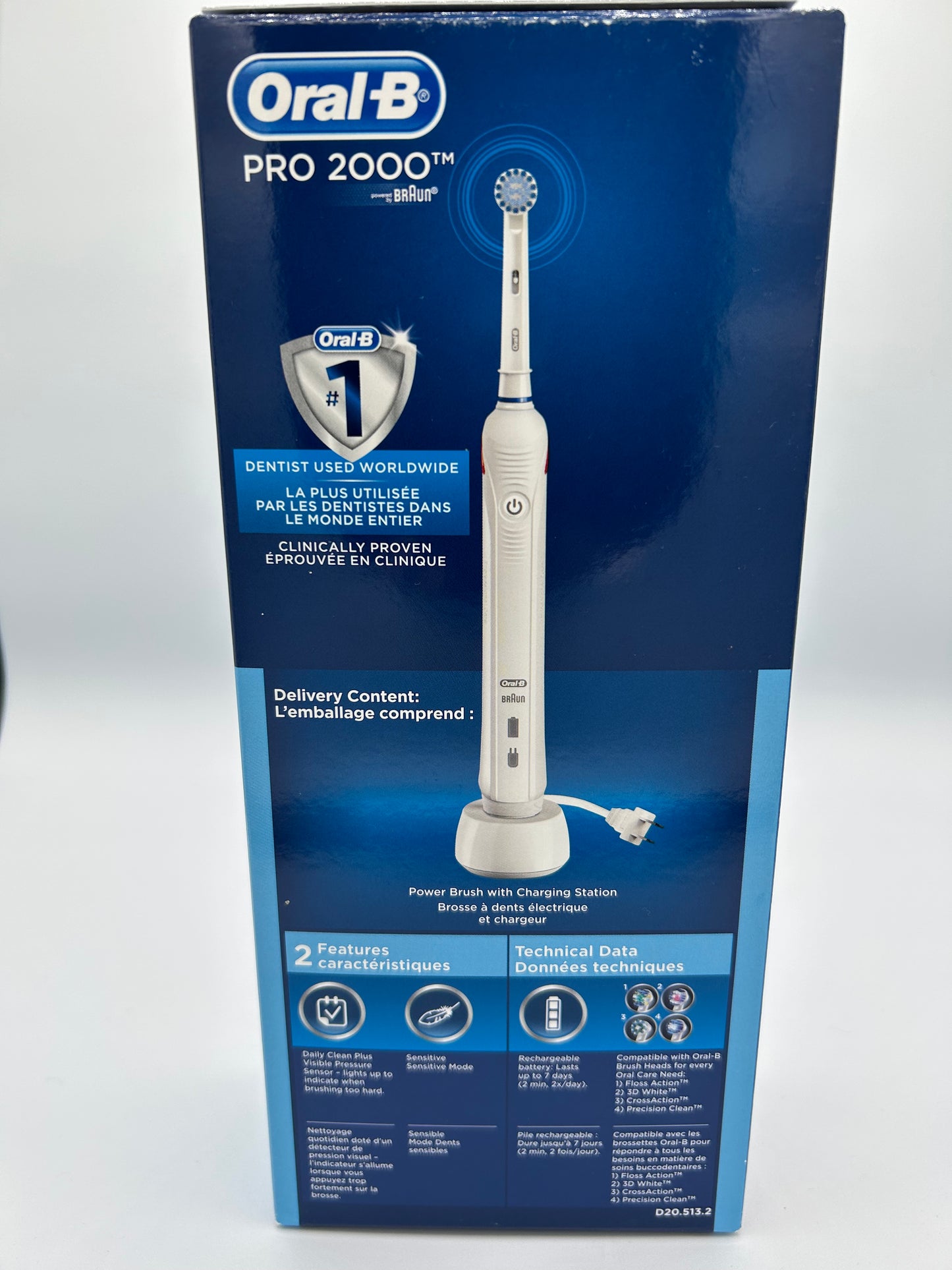 Oral B 2000 toothbrush